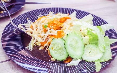 Green Papaya And Tuna Salad